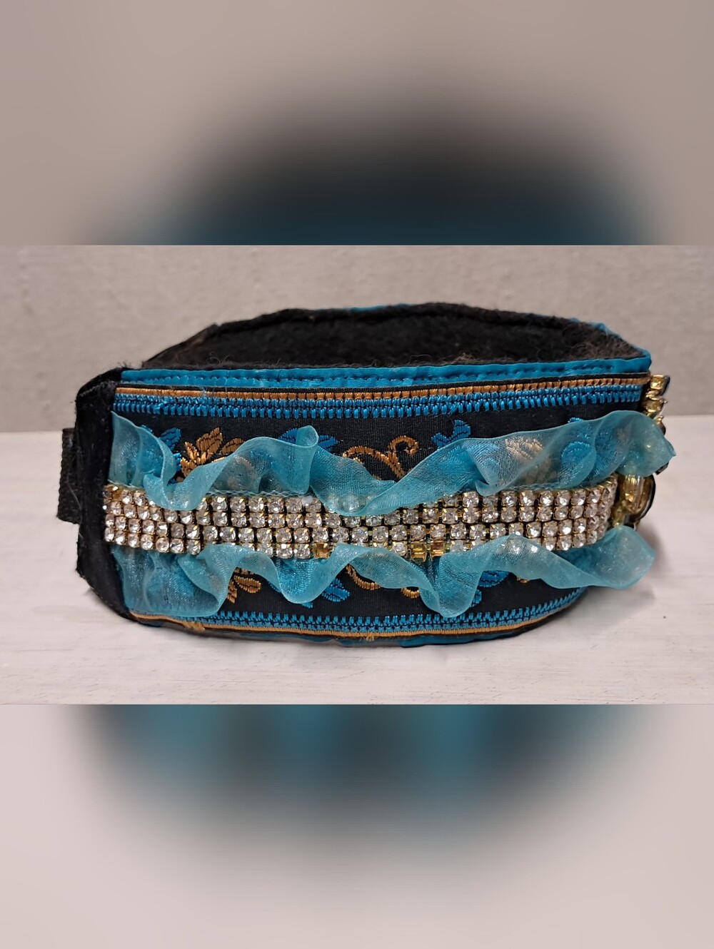 Embellished Rhinestone Dog Statement Collar - Picture 5 of 8